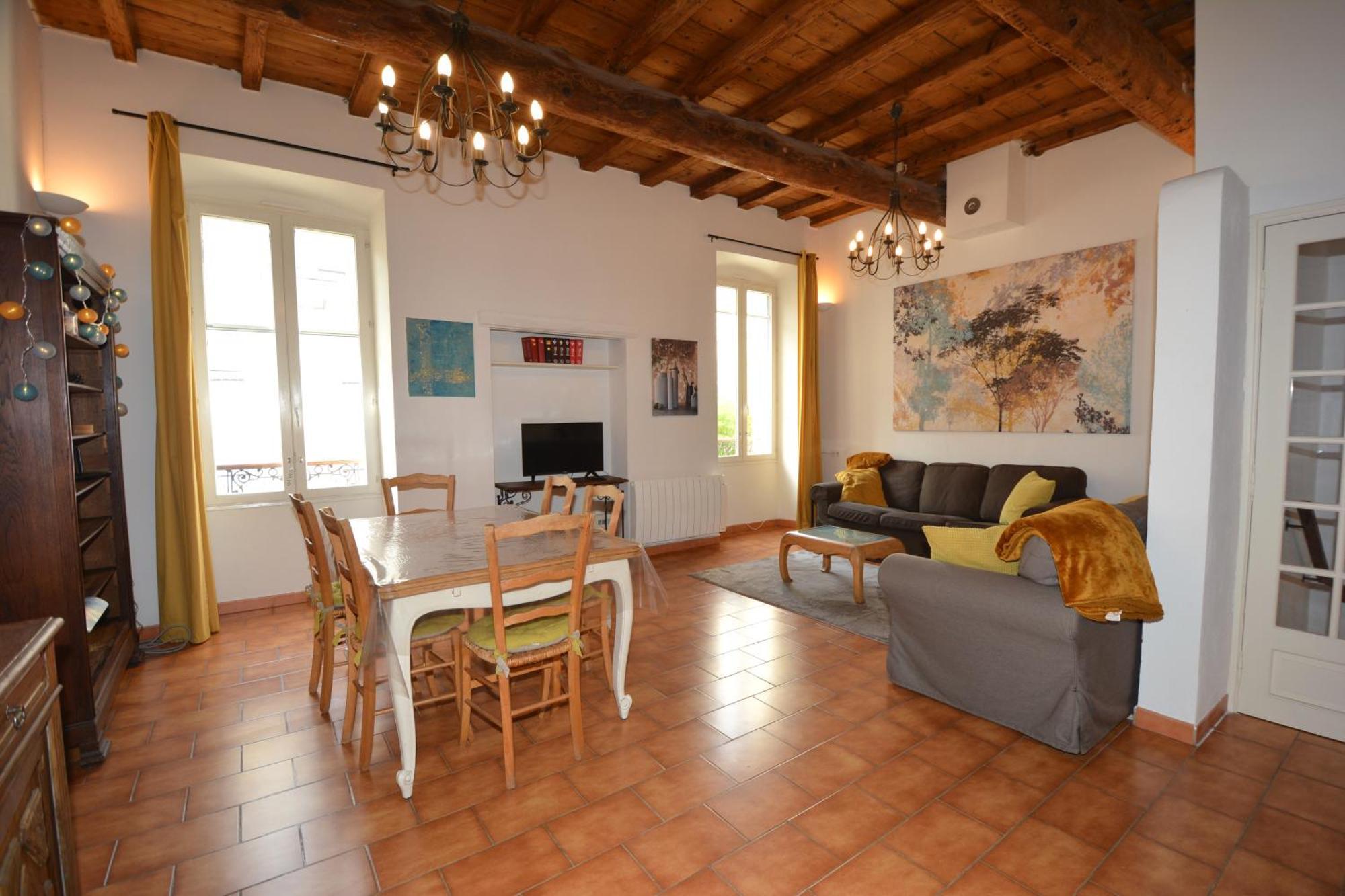 Maison Le Neuf Holiday home Tarascon
